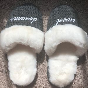 Slippers